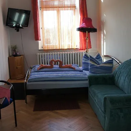 Biergartenpension بيت ضيافة *
